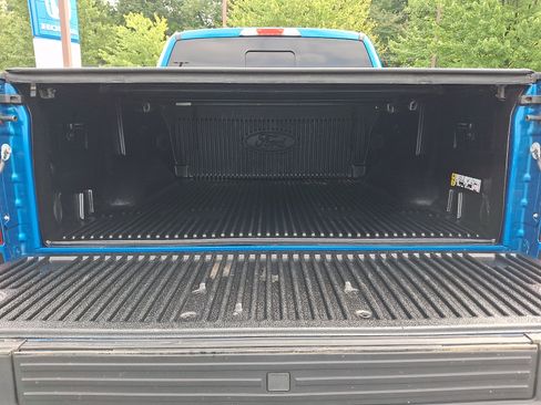 Used 2020 Ford F150 Lariat w/ Equipment Group 502A Luxury AWD/4WD image 29