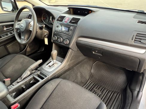 Used 2014 Subaru Crosstrek 2.0i Premium w/ Moonroof Package AWD/4WD image 15
