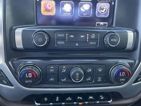 Used 2017 GMC Sierra 1500 SLT AWD/4WD image 19