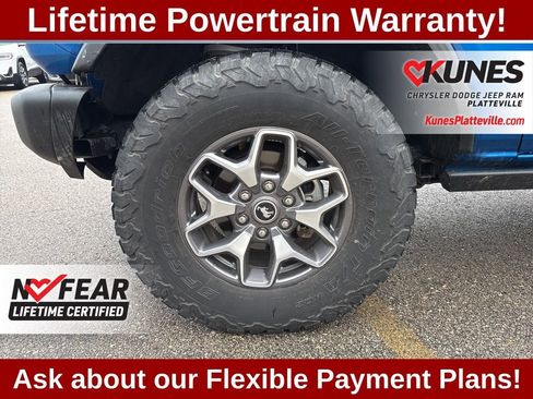 Used 2023 Ford Bronco Badlands image 16