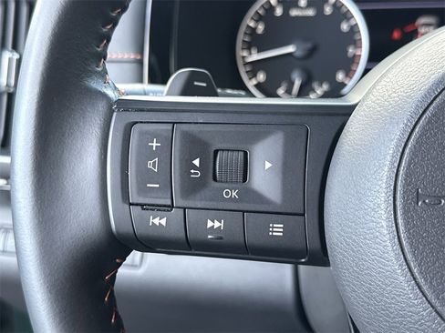 Certified 2024 Nissan Pathfinder Rock Creek image 38