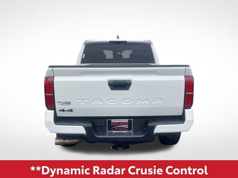 Used 2024 Toyota Tacoma TRD Off-Road AWD/4WD image 6