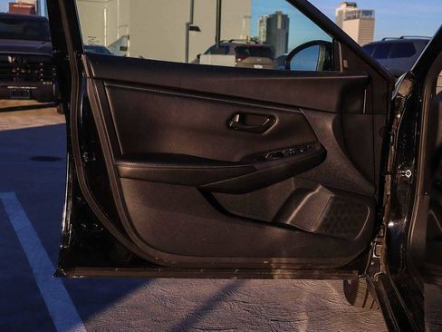 Used 2024 Nissan Sentra S image 19