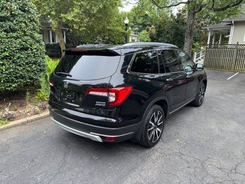 Used 2020 Honda Pilot Touring image 5