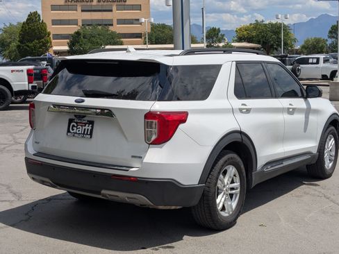 Used 2020 Ford Explorer XLT w/ Equipment Group 202A AWD/4WD image 3