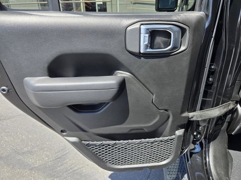 Certified 2022 Jeep Wrangler Unlimited Sport image 26