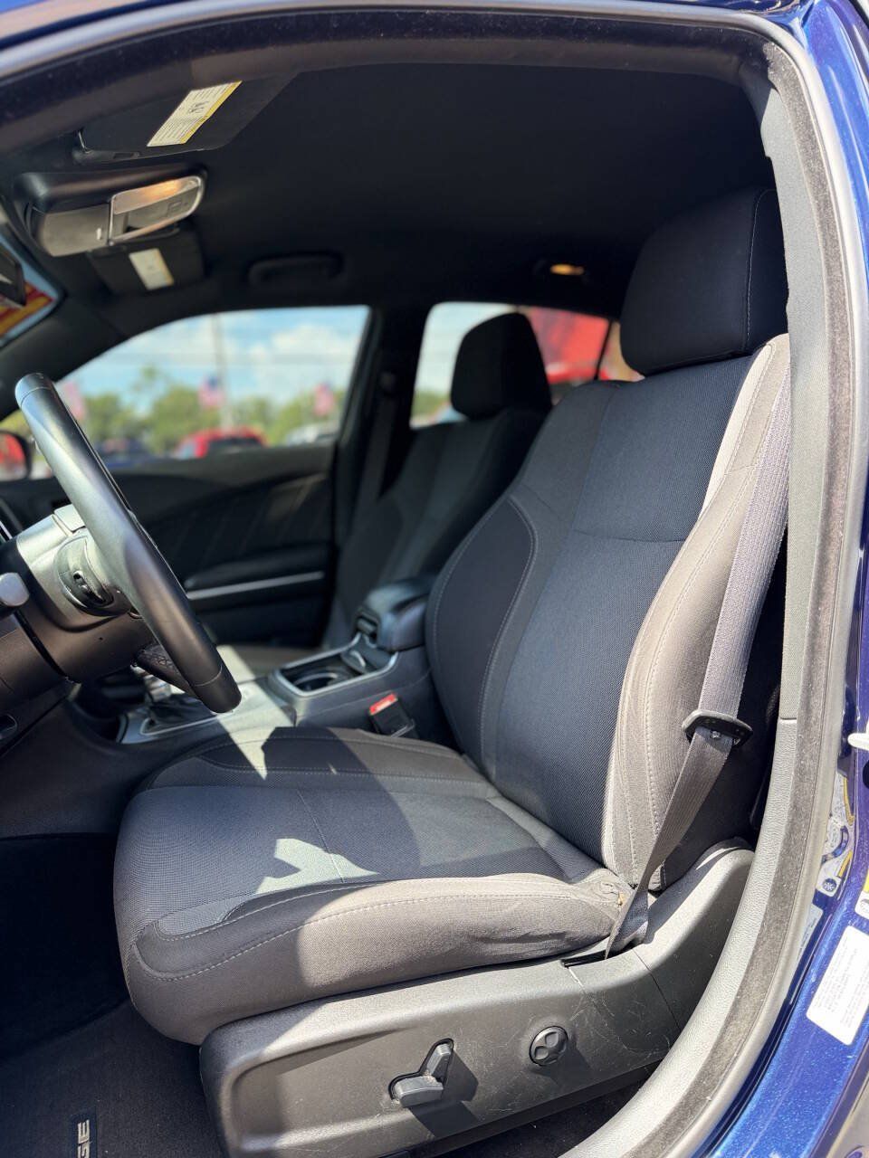 Used 2015 Dodge Charger SXT RWD image 19