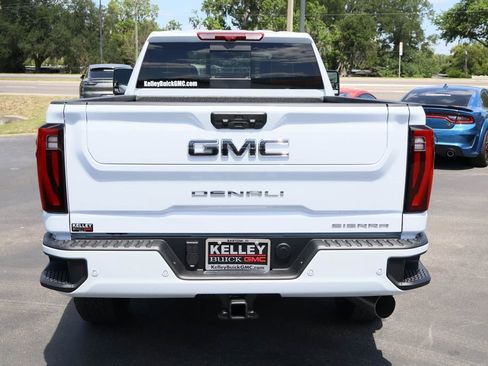 New 2026 GMC Sierra 3500 Denali Ultimate AWD/4WD image 6