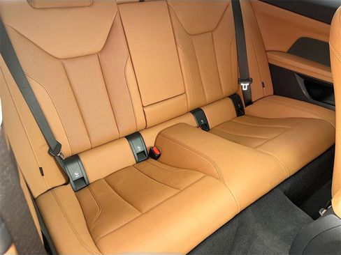 Used 2024 BMW 440i xDrive Coupe w/ Premium Package image 28