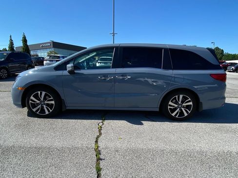 Used 2024 Honda Odyssey Touring image 4