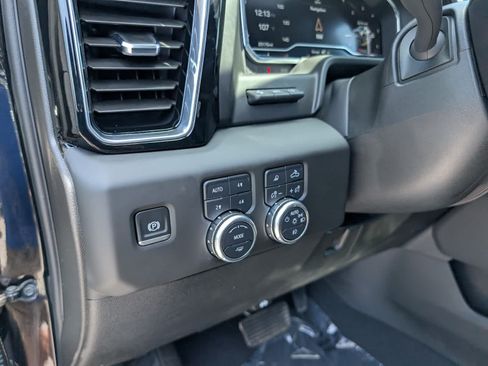 Certified 2025 GMC Sierra 3500 Denali w/ Denali Reserve Package AWD/4WD image 26