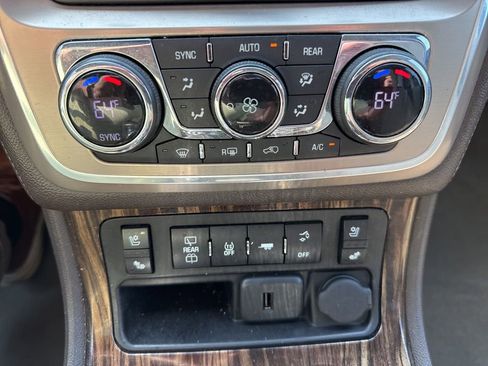 Used 2015 GMC Acadia Denali image 14