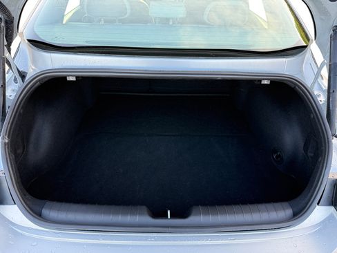 Certified 2025 Hyundai Ioniq 6 SEL image 17