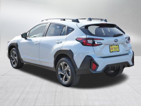 Used 2025 Subaru Crosstrek 2.0i Premium w/ Crosstrek Mirror Package image 5