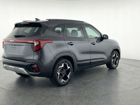 Used 2025 Kia Seltos S image 9