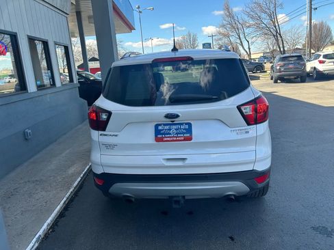 Used 2019 Ford Escape Titanium image 37