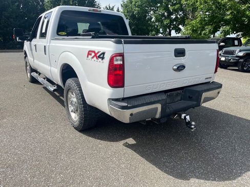 Used 2016 Ford F250 XLT w/ XLT Value Package AWD/4WD image 5