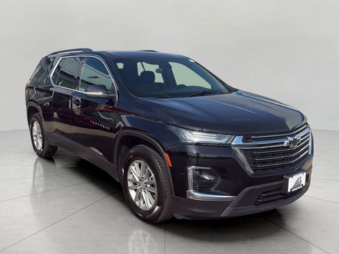 Used 2023 Chevrolet Traverse LT w/ LPO, Floor Liner Package AWD/4WD image 1