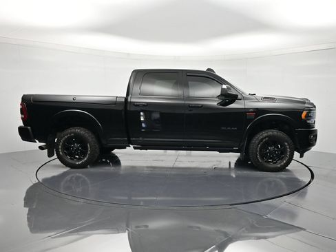 Used 2022 RAM 2500 Limited AWD/4WD image 4