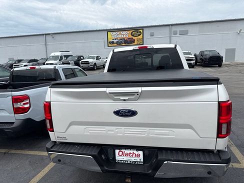 Used 2018 Ford F150 Lariat w/ Equipment Group 502A Luxury AWD/4WD image 6