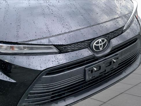 Used 2024 Toyota Corolla LE FWD image 29