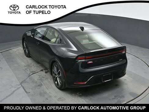 Used 2025 Toyota Prius Limited image 40