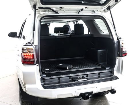 Used 2023 Toyota 4Runner SR5 Premium image 24