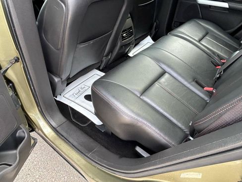 Used 2013 Ford Edge SEL FWD image 9