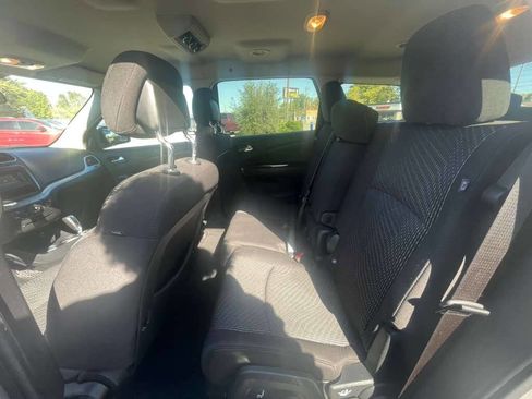 Used 2014 Dodge Journey SXT w/ Flexible Seating Group image 13