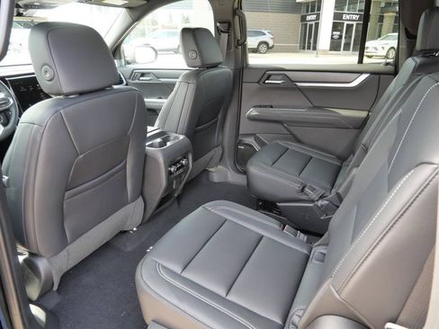 New 2026 GMC Acadia Elevation w/ Elevation Premium Package AWD/4WD image 33