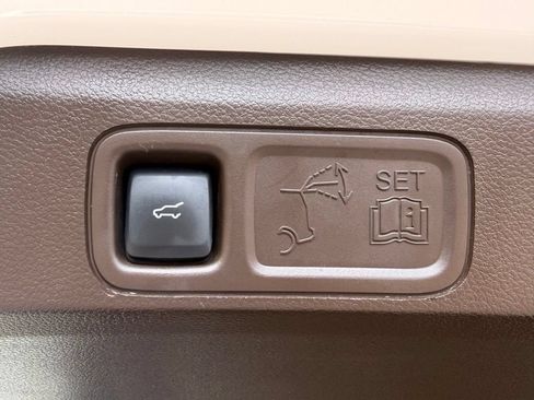 Used 2024 Ford Expedition Max King Ranch RWD image 43