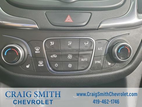 Used 2018 Chevrolet Equinox LT image 26