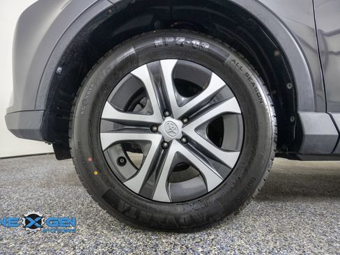 Used 2016 Toyota RAV4 LE FWD image 45