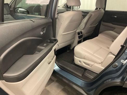 Used 2022 Honda Pilot EX-L image 24