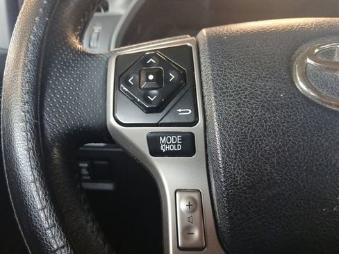 Used 2016 Toyota 4Runner SR5 Premium RWD image 7
