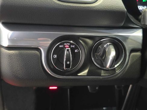 Used 2017 Porsche 718 Boxster RWD image 22