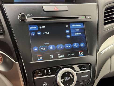 Used 2022 Acura ILX w/ Premium Package FWD image 21