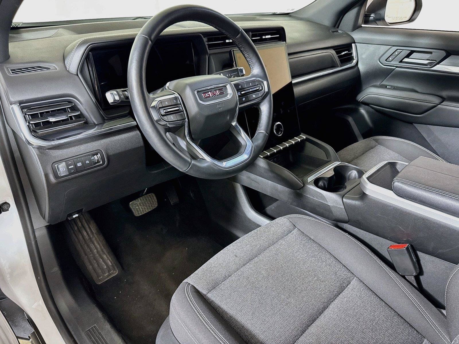 Used 2026 GMC Terrain Elevation FWD image 7