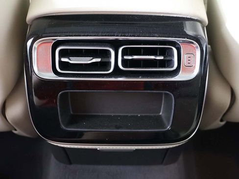 Used 2022 Mercedes-Benz S 500 4MATIC w/ 3D Technology Package image 58