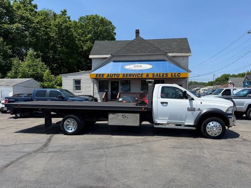 Used 2014 RAM 5500 SLT w/ Quick Order Package 29G SLT image 1