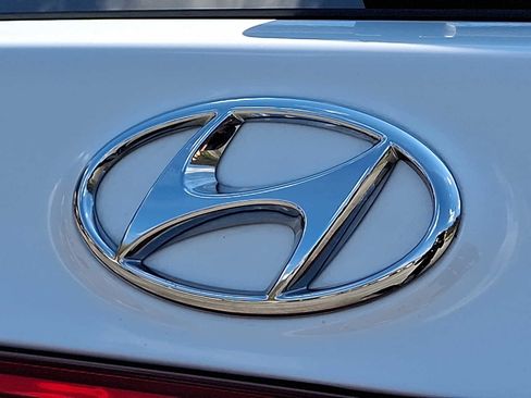 Used 2021 Hyundai Santa Fe SEL w/ Convenience Package AWD/4WD image 29