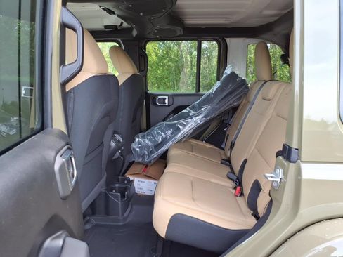 New 2026 Jeep Wrangler Unlimited Sport AWD/4WD image 13