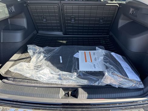 New 2026 Volkswagen Tiguan S FWD image 20
