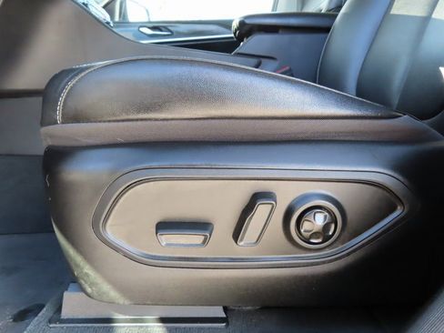 Used 2023 Jeep Grand Cherokee Limited w/ Trailer Tow Prep Group (B) image 7