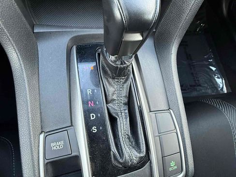 Used 2018 Honda Civic Sport image 94