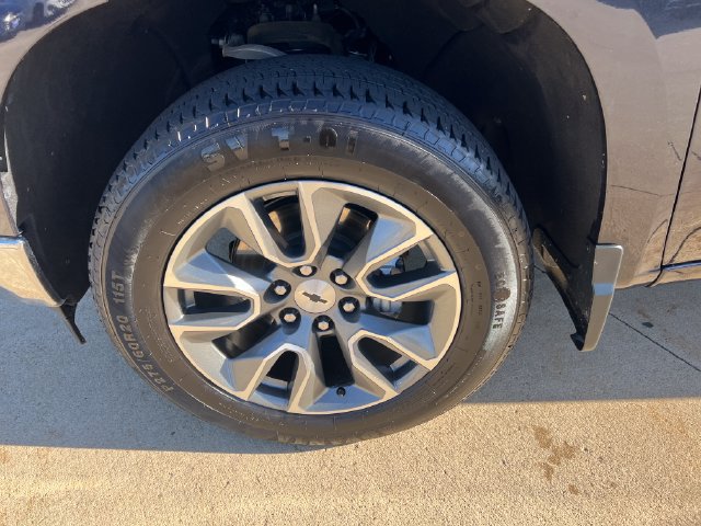 Certified 2024 Chevrolet Silverado 1500 LT AWD/4WD image 9