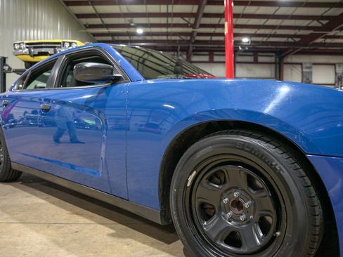 Used 2014 Dodge Charger Police image 36
