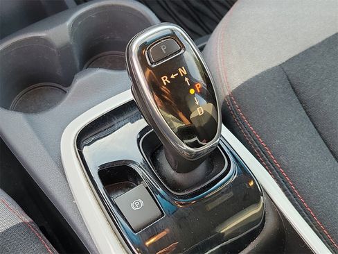 Used 2019 Chevrolet Bolt LT image 26