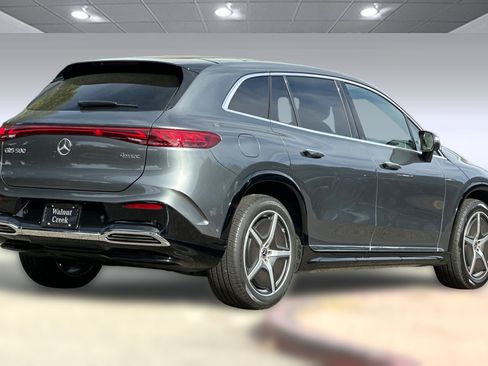 Certified 2023 Mercedes-Benz EQS 580 4MATIC SUV image 8