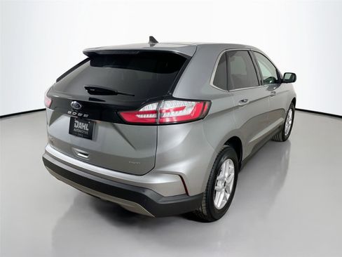 Used 2024 Ford Edge SEL image 7